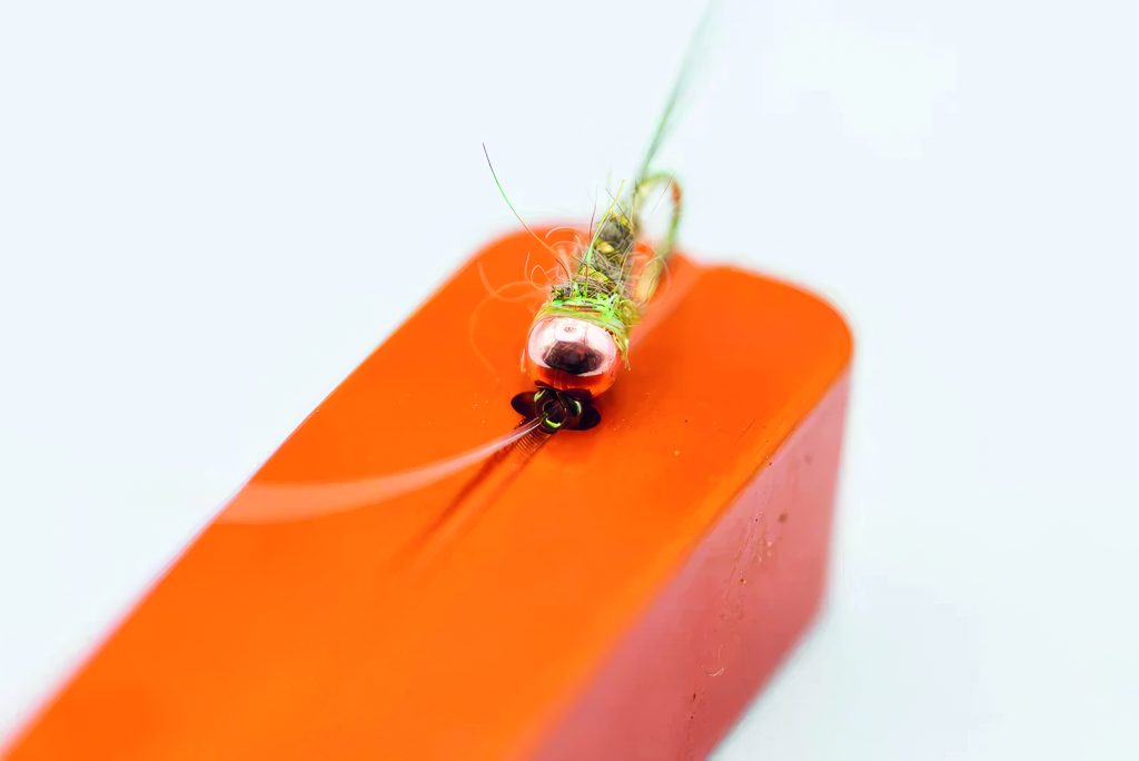 Cling mag grab line threader